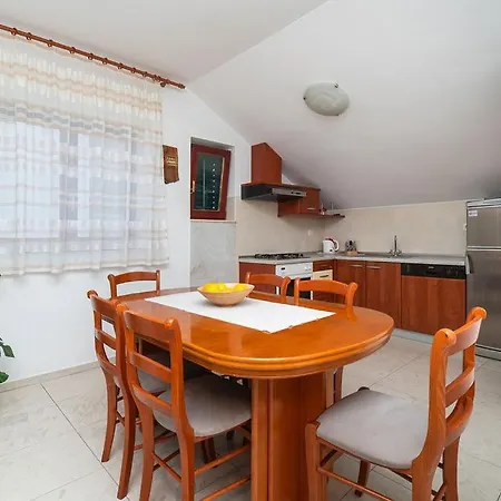 Janjac * Vodice